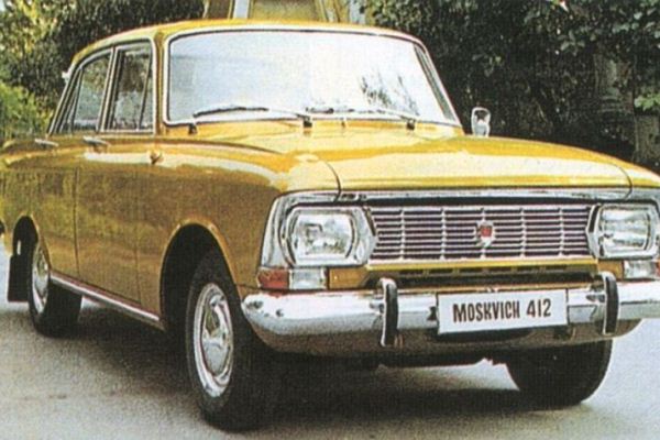 Automobile sovietice - Moskvich 412