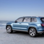 Conceptul CrossBlue SUV-ul cu 7 locuri de la Volkswagen spate