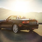 Fiat 124 Spider 2016 spate foto