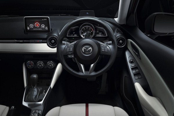 Mazda 2 2014 interior