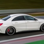 poze cu Mercedes CLA 45 AMG lateral