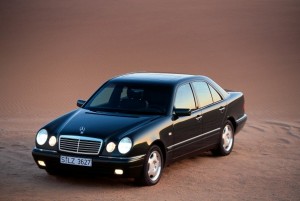 Mercedes-Benz E- Class W210