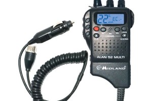 Midland 52 Multi - cea mai buna statie radio auto locul 3