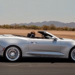 Noul Chevrolet Camaro Cabriolet - Convertible 2016 in motion