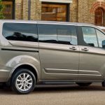 Noul Ford Turneo Custom facelift lateral