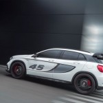 Noul Mercedes GLA 45 AMG lateral