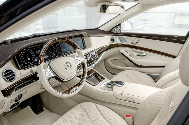 Noul Mercedes-Maybach pentru 2015 interior