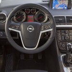 Noul Opel Meriva 2014 facelift interior