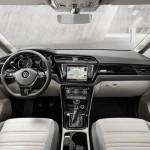 Noul VW Touran 3 interior