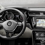 Noul VW Touran 3 interior bord