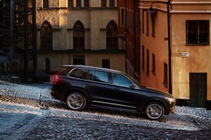 Noul Volvo XC90 2014 lateral