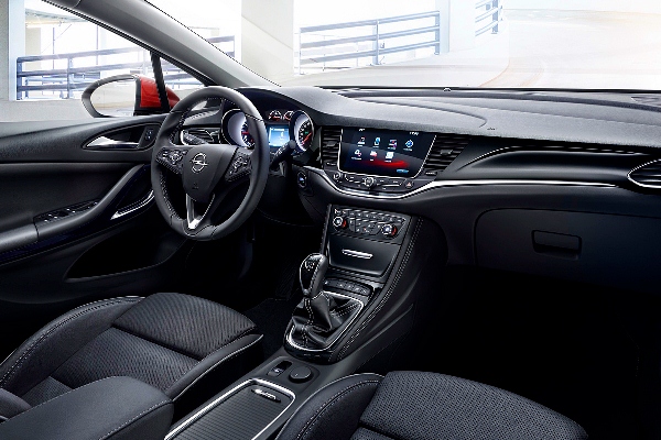 Opel Astra 2015 foto interior