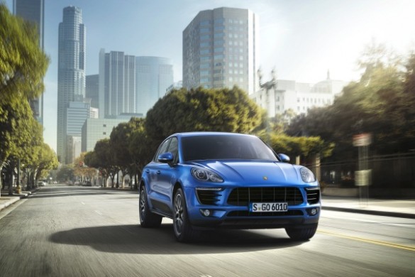 Porsche Macan 2014 blue