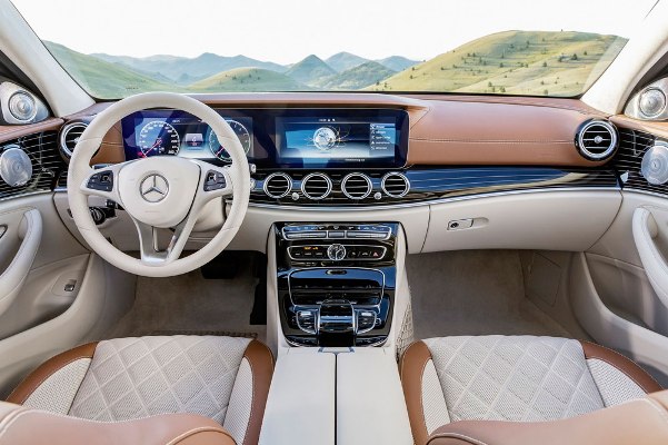 Preturile lui Mercedes E Class 2016 dotari