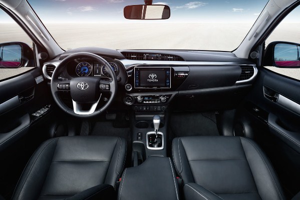Toyota Hilux 2015 interior